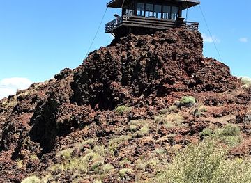 oregon/klamath-basin/landmark/lava-beds-national-monument