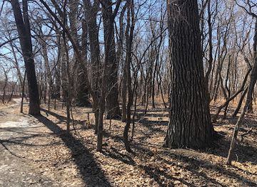 canada/winnipeg/landmark/mcbeth-house-centre-and-park-trail