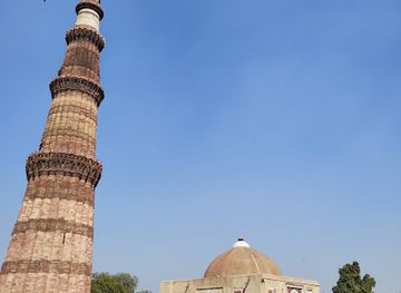 india/delhi/landmark/alai-minar