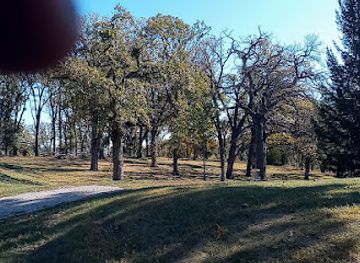 iowa/newton/landmark/woodland-park