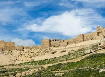 Karak Castle car parkموقف سيارات قلعة الكرك