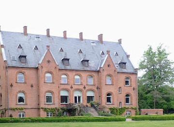 denmark/funen/landmark/sanderumgaard-v-erik-vind