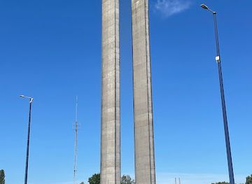belgium/hainaut/landmark/hensies-de-moeschal-signal-monument