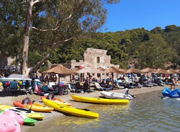 greece/attica/landmark/russian-dockyard