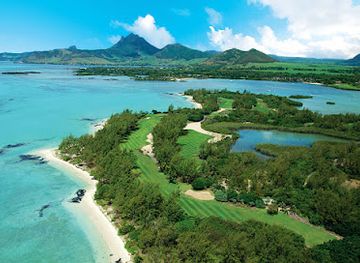 mauritius/ile-aux-cerfs/landmark/ile-aux-cerfs-golf-club