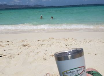 anguilla/island-harbour/landmark/sunshine-shack