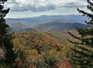 south-carolina/blue-ridge-mountains/landmark/wolf-mountain-overlook