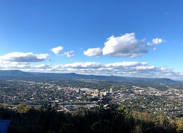 virginia/roanoke/landmark/roanoke-mountain-overlook