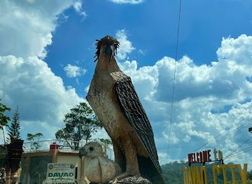 philippines/davao-city/landmark/philippine-eagle-monument