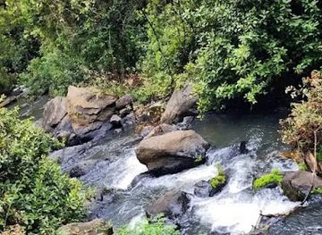 kenya/nyandarua-range/landmark/ndaragwa-falls