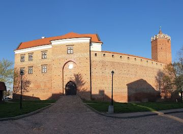 poland/leczyca-land/landmark/the-royal-castle-in-leczyca
