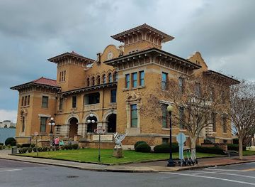 florida/pensacola/landmark/pensacola-museum-of-history-at-the-university-of-west-florida