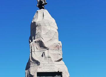 estonia/tallinn/landmark/rusalka-memorial