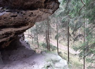 czechia/machovo-jezero/landmark/braniborska-jeskyne