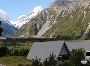 new-zealand/mount-cook-national-park/landmark/the-old-mountaineers-cafe