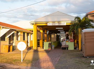 saint-kitts-and-nevis/basseterre/landmark/amina-craft-market
