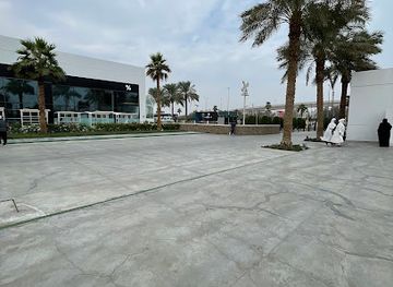 kuwait/hawalli/landmark/murouj-walk