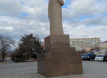 kazakhstan/aktau/landmark/naberezhnaya-aktau