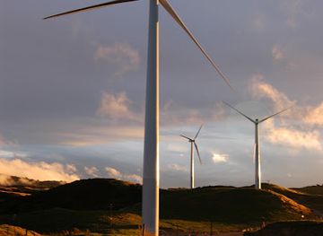 new-zealand/bay-of-plenty/landmark/te-apiti-wind-farm