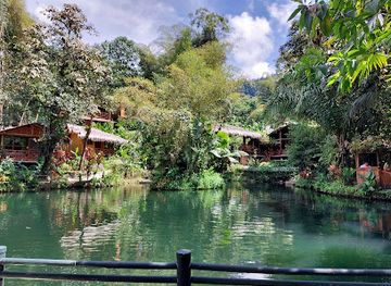 ecuador/mindo-cloud-forest/landmark/mindo-lago