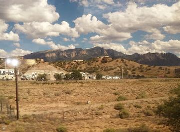 new-mexico/bernalillo/landmark/quiet-waters-paddling-adventures