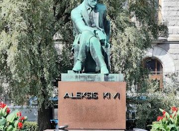 finland/porvoo/landmark/aleksis-kivi-statue