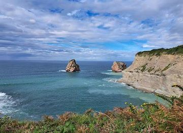 spain/san-sebastian/landmark/rochers-des-deux-jumeaux
