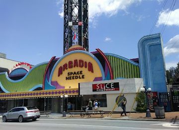 tennessee/gatlinburg/landmark/hollywood-star-cars-museum