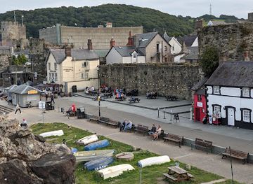 united-kingdom/clwyd/landmark/the-smallest-house-in-great-britain