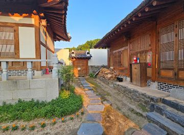 south-korea/south-chungcheong-province/landmark/gongju-hanok-village
