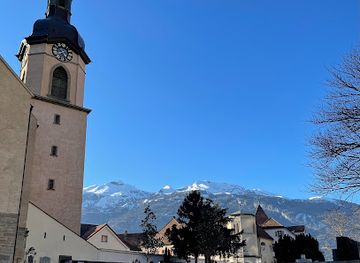 switzerland/graubunden/landmark/kathedrale-st-maria-himmelfahrt