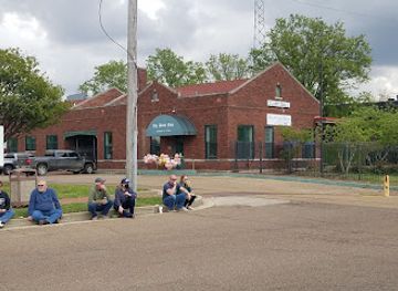 mississippi/clarksdale/landmark/the-dutch-oven