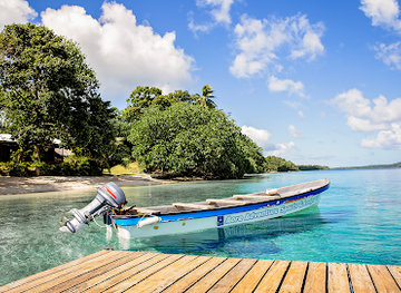 vanuatu/santo/landmark/aore-adventure-sports-lodge