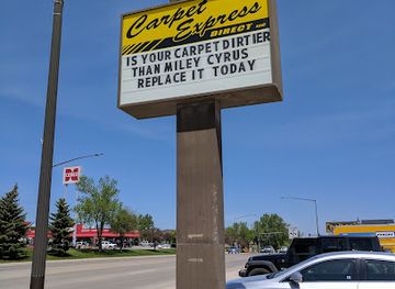 wyoming/gillette/landmark/central-square-camel-shopping-center