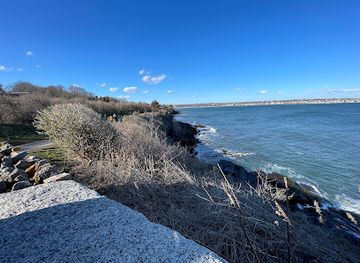rhode-island/newport-cliff-walk/landmark/forty-steps-cliff-walk
