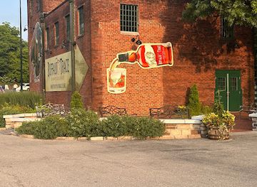 kentucky/bluegrass-region/landmark/bluegrass-bourbon-tours