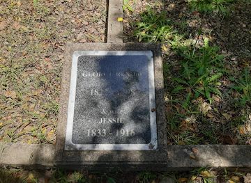 south-africa/garden-route/landmark/grave-of-george-rex