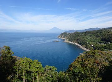 japan/izu/landmark/lover-s-cape-gold-bell
