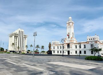 mexico/veracruz/zona-dorada/landmark/malecon-veracruz-puerto