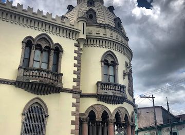 honduras/mosquito-coast/landmark/museo-de-la-memoria-antigua-casa-presidencial