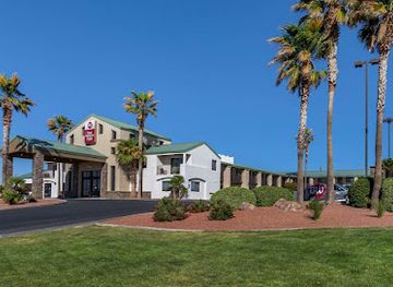 arizona/kingman/landmark/best-western-plus-king-s-inn-suites