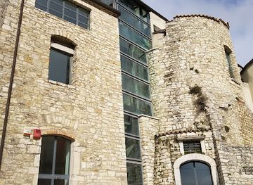 italy/irpinia/landmark/museo-degli-orologi-da-torre