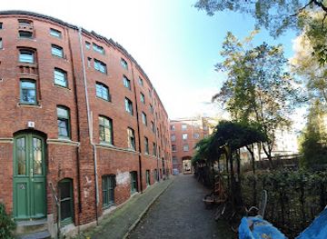 germany/hamburg/sternschanze/landmark/john-lennon-rock-n-roll-doorway