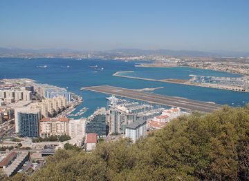 gibraltar/main-street/landmark/charles-v-wall