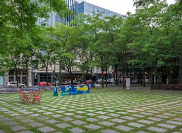 canada/montreal/landmark/paix-park