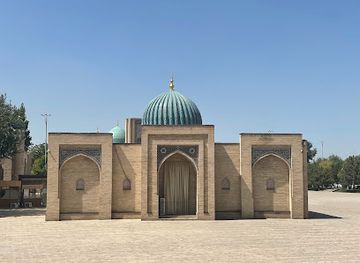 uzbekistan/tashkent/landmark/hazrati-imam-complex