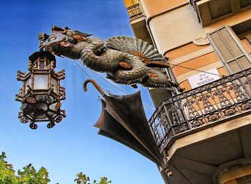 spain/barcelona/landmark/casa-bruno-cuadros