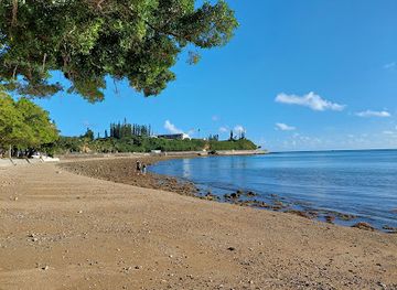 new-caledonia/baie-des-citrons/landmark/plage-de-la-baie-des-citrons