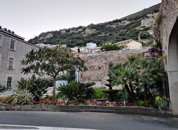 gibraltar/main-street/landmark/south-bastion