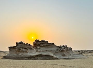 united-arab-emirates/al-batinah-coast/landmark/fossil-dunes-abu-dhabi